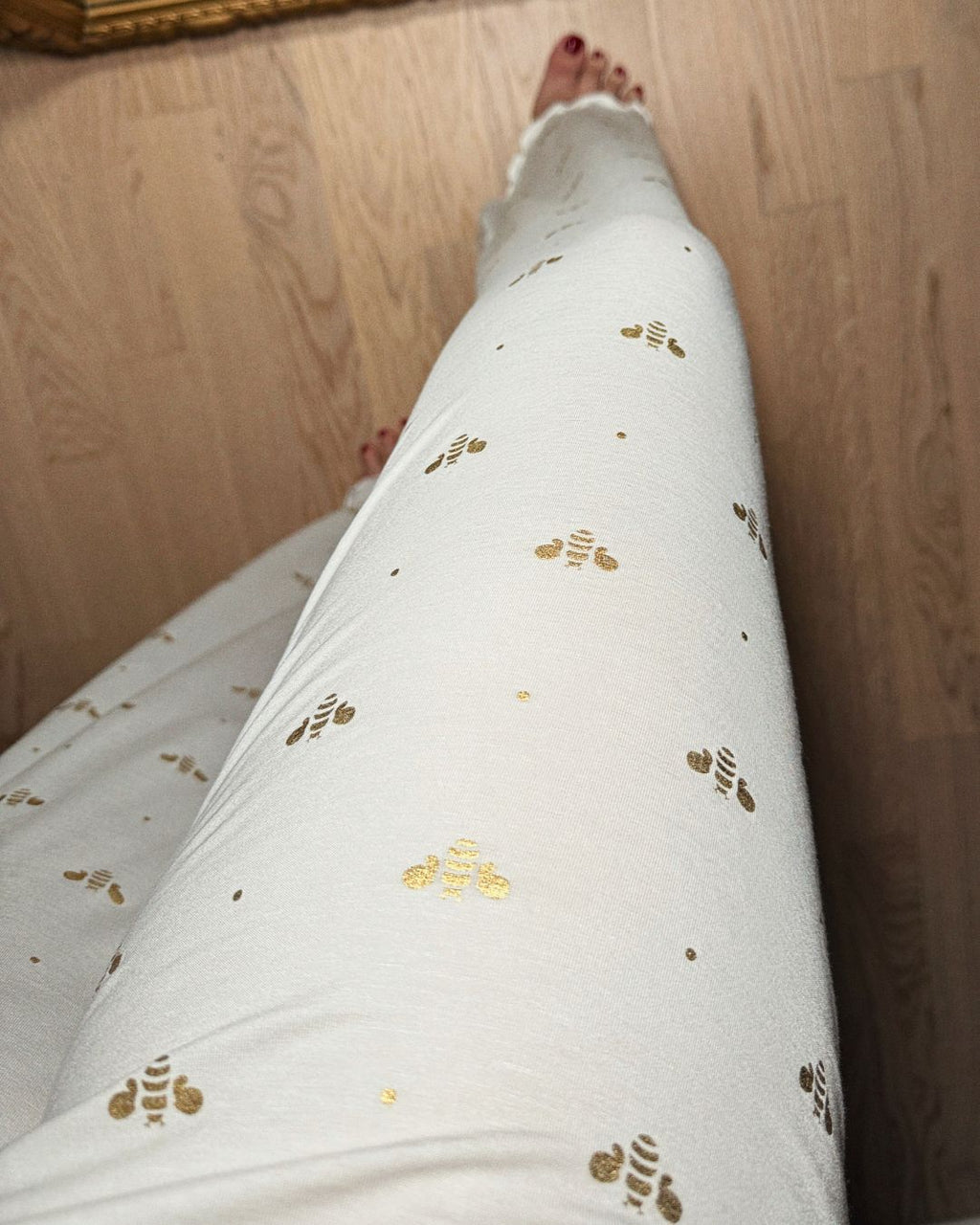 BEE KIND, BE STRONG BAMBUS PYJAMA